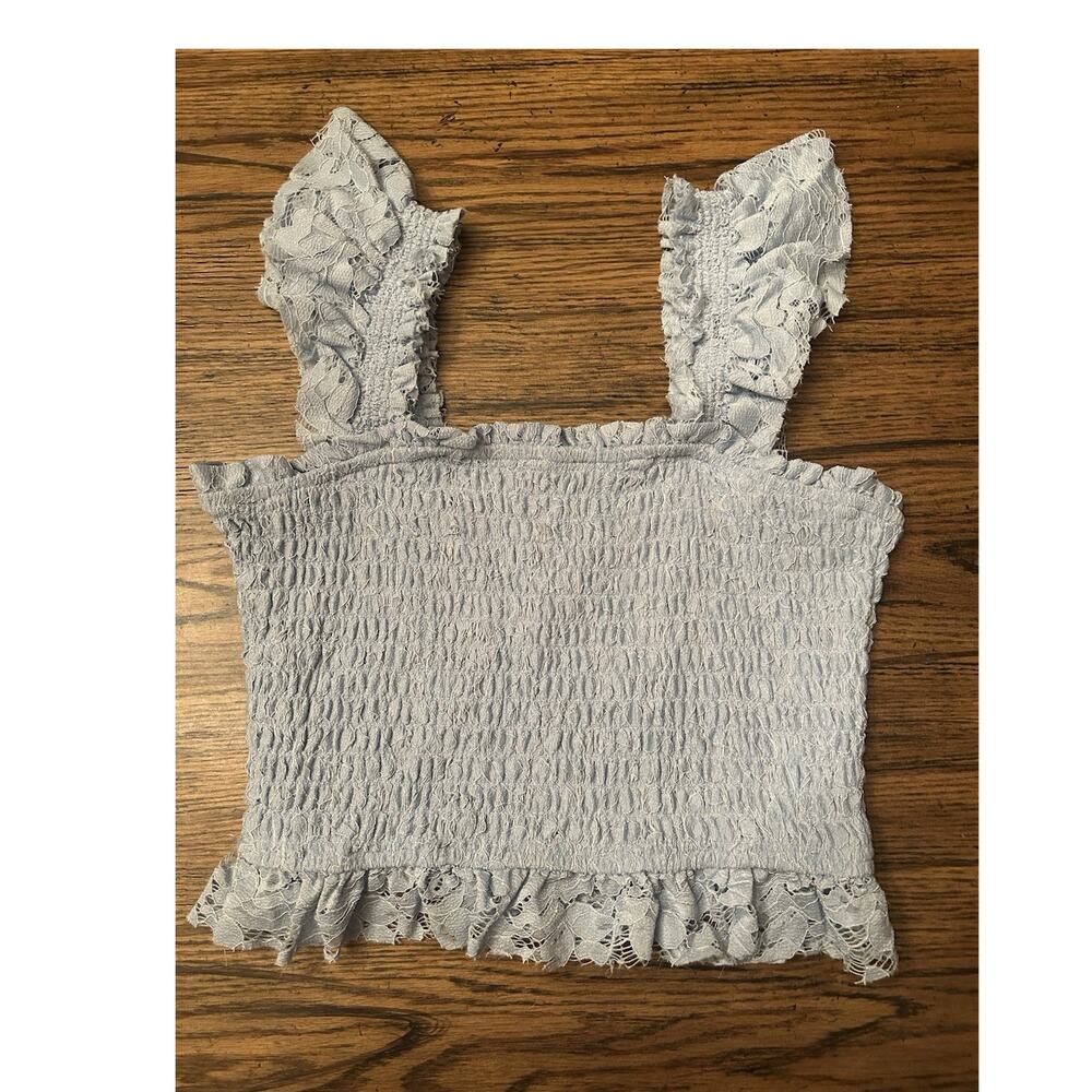 mi ami for francesca's Light Blue Lace Cropped Square Neck Women's Tank Top S